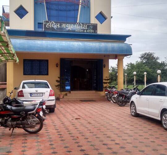 Hotel Mayur Palace, Karad 4